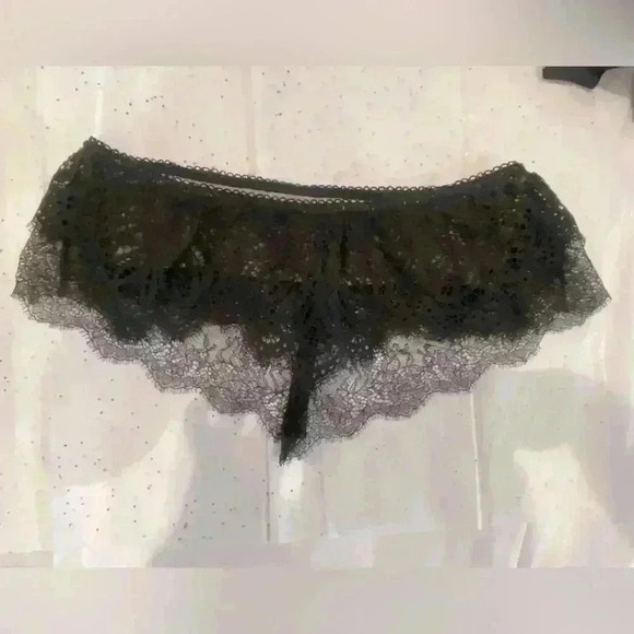 VICTORIAS SECRET VERY SEXY Unlined Bralette Sz S - Never Worn - Picture 1 of 3